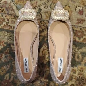 Steve Madden Gold Flats Classic Slip-On Loafers, Size 8.5
